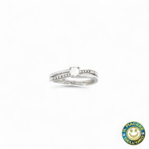 Anello Solitario Oro Bianco con Diamante